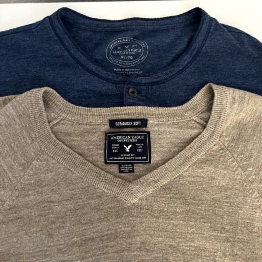 Men's American Eagle Bundle XL Sweater‎ & Henley